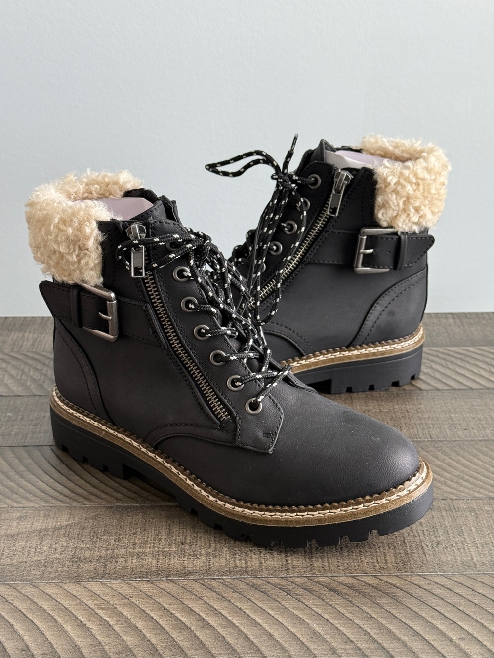 Universal Thread Susan Sherpa Hiker Boots
